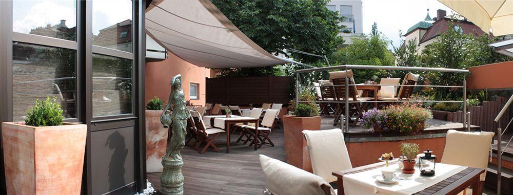 Hotel Bayerischer Hof Erlangen Extérieur photo