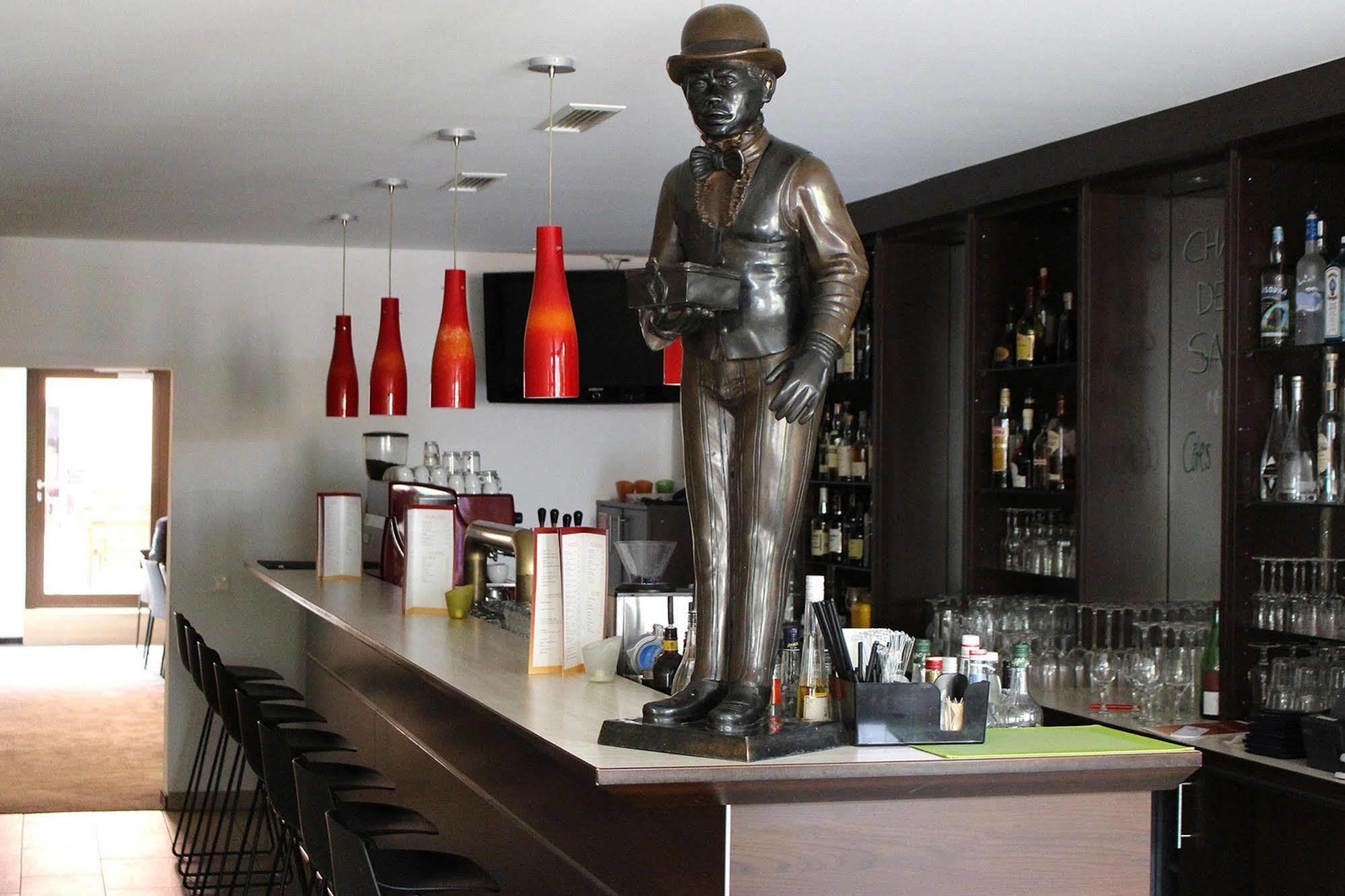Hotel Bayerischer Hof Erlangen Extérieur photo