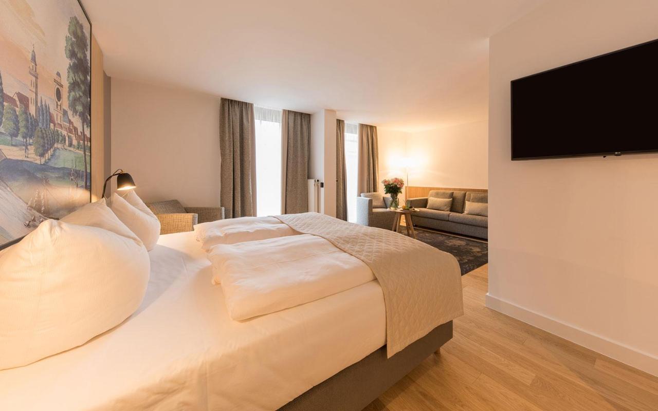 Hotel Bayerischer Hof Erlangen Extérieur photo